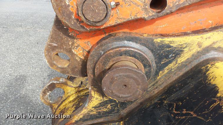 image for item AM9098 2003 Komatsu PC200LC-7L excavator