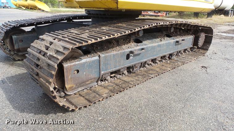 image for item AM9098 2003 Komatsu PC200LC-7L excavator