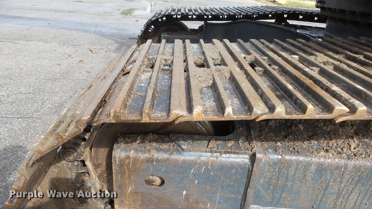 image for item AM9098 2003 Komatsu PC200LC-7L excavator