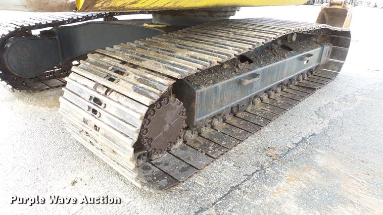 image for item AM9098 2003 Komatsu PC200LC-7L excavator