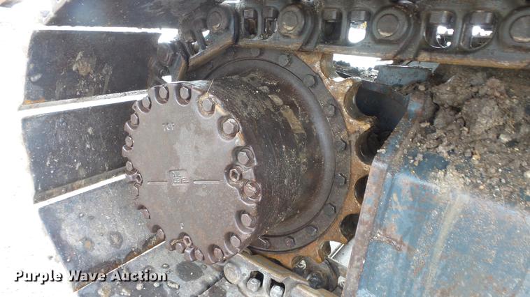 image for item AM9098 2003 Komatsu PC200LC-7L excavator