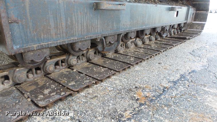 image for item AM9098 2003 Komatsu PC200LC-7L excavator