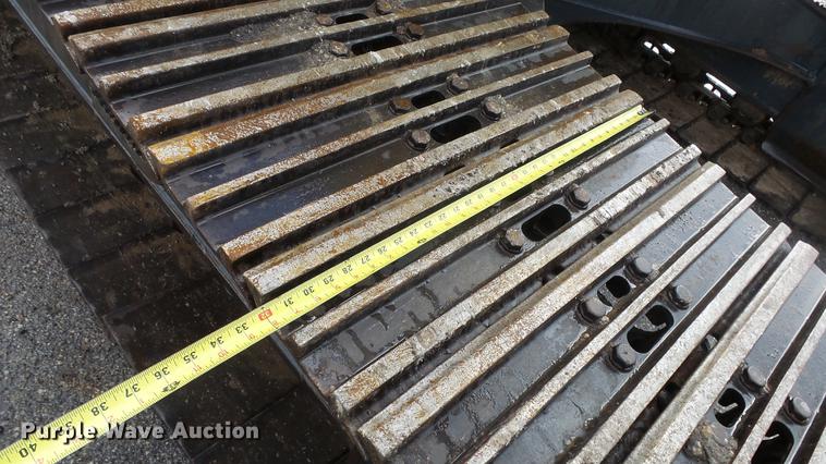 image for item AM9098 2003 Komatsu PC200LC-7L excavator