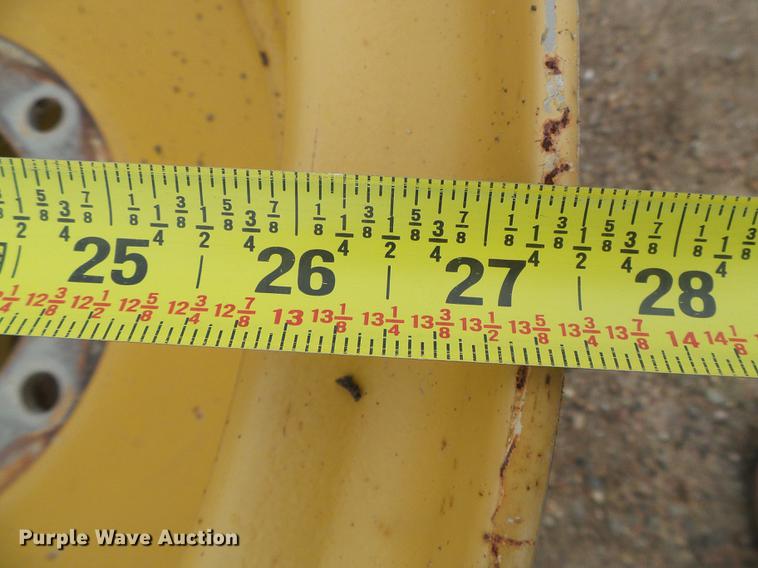 image for item BU9746 (4) motor grader wheels