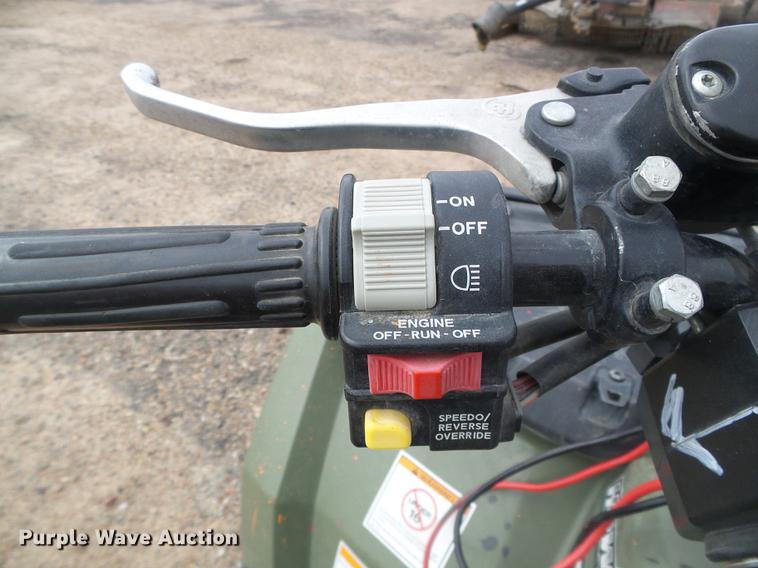 image for item BU9747 2006 Polaris Hawkeye ATV