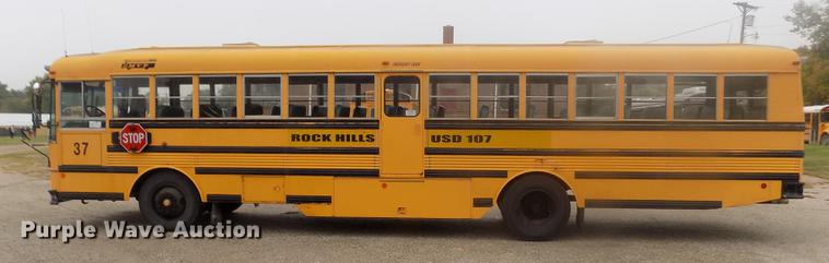 image for item DB9070 1995 Thomas Built Saf-T-Liner MVP EF school bus