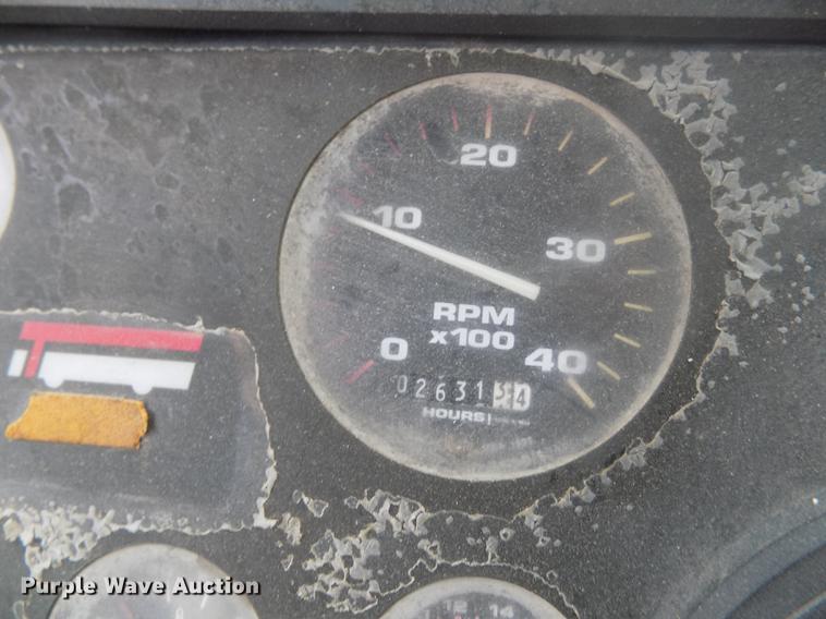 image for item DB9070 1995 Thomas Built Saf-T-Liner MVP EF school bus