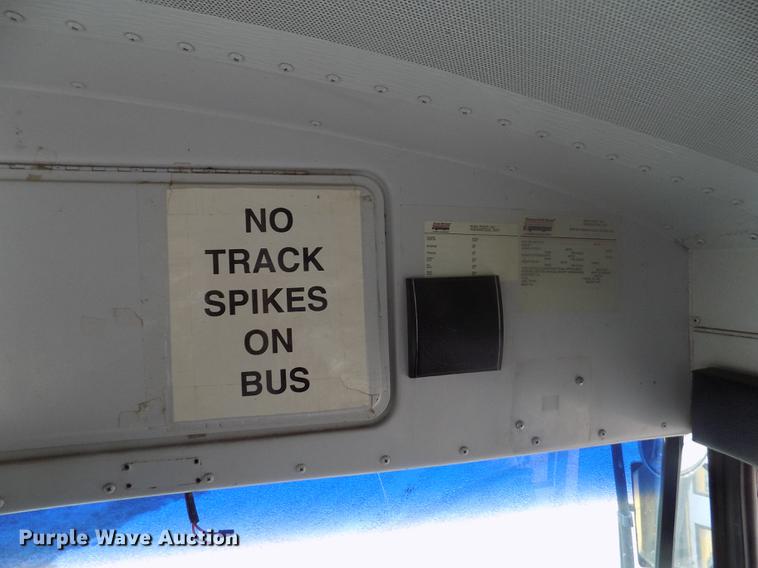 image for item DB9070 1995 Thomas Built Saf-T-Liner MVP EF school bus