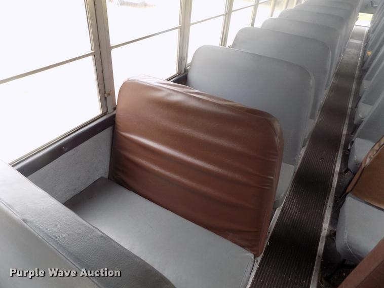 image for item DB9070 1995 Thomas Built Saf-T-Liner MVP EF school bus