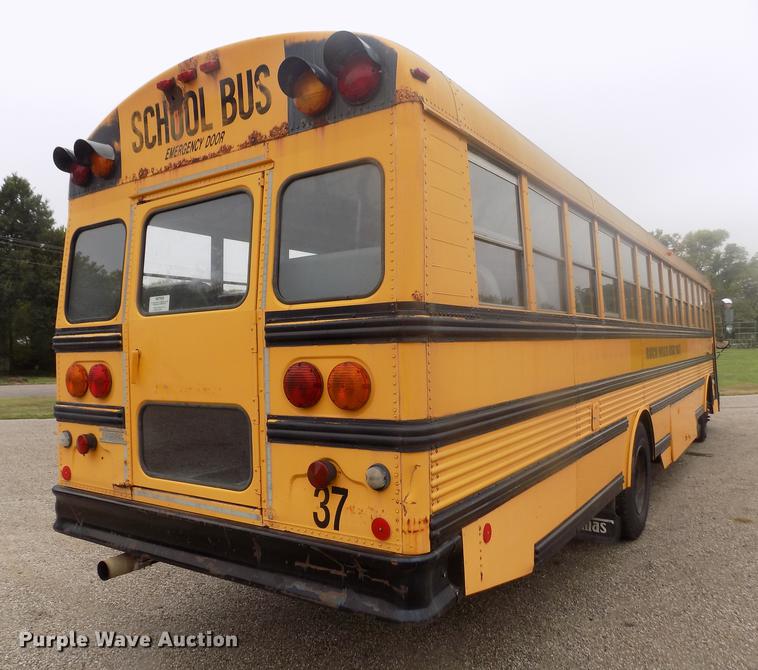image for item DB9070 1995 Thomas Built Saf-T-Liner MVP EF school bus