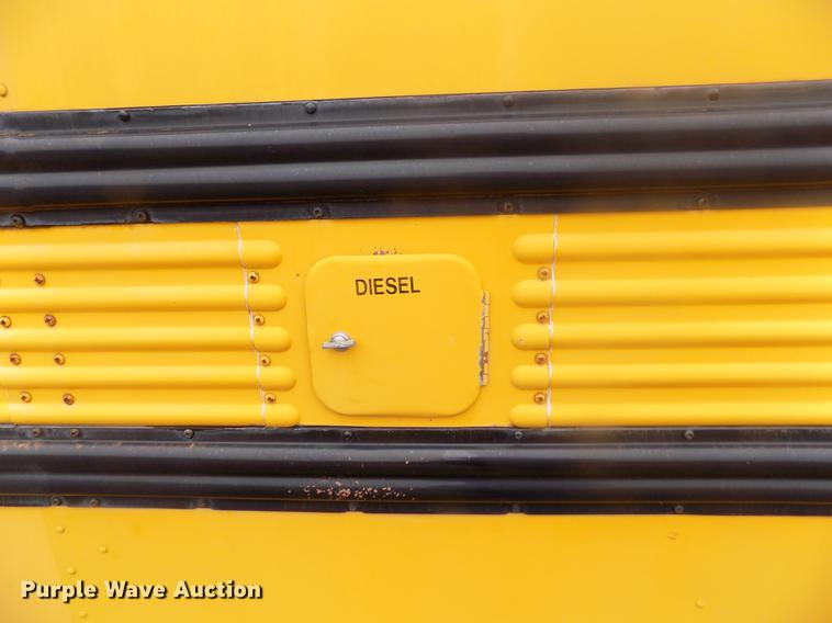 image for item DB9070 1995 Thomas Built Saf-T-Liner MVP EF school bus