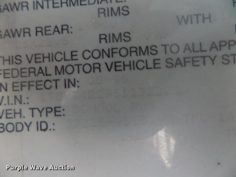 image for item DB9070 1995 Thomas Built Saf-T-Liner MVP EF school bus