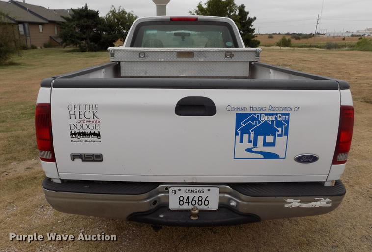 image for item DB9075 1998 Ford F150 XL pickup truck