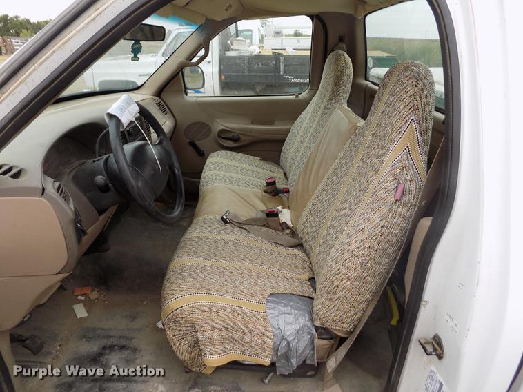 image for item DB9075 1998 Ford F150 XL pickup truck