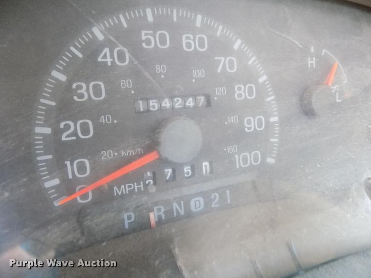 image for item DB9075 1998 Ford F150 XL pickup truck