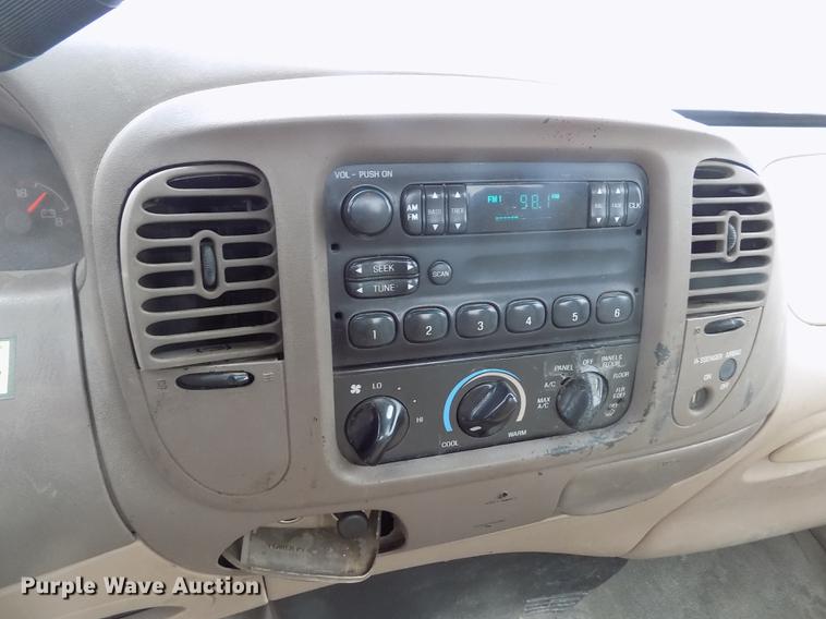 image for item DB9075 1998 Ford F150 XL pickup truck