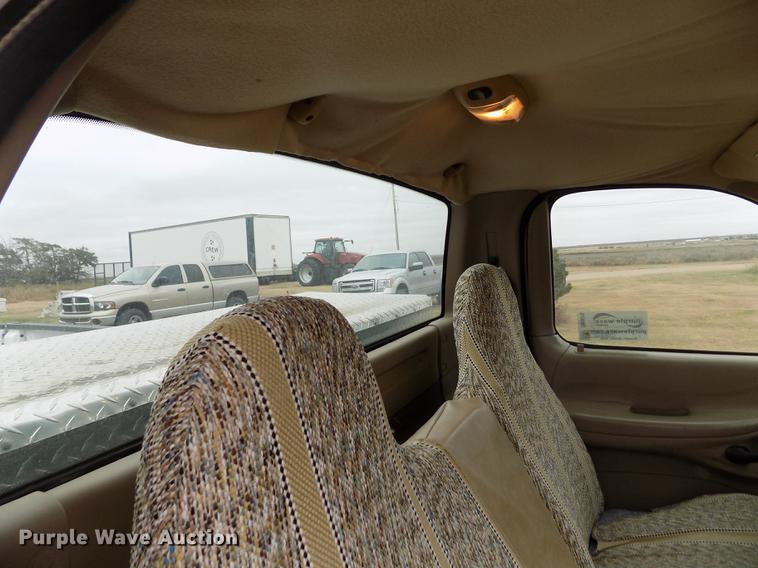 image for item DB9075 1998 Ford F150 XL pickup truck