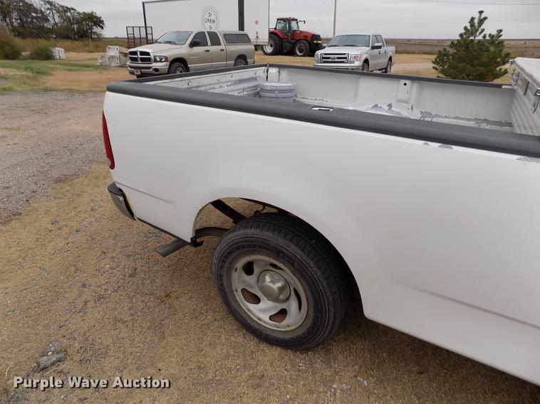 image for item DB9075 1998 Ford F150 XL pickup truck