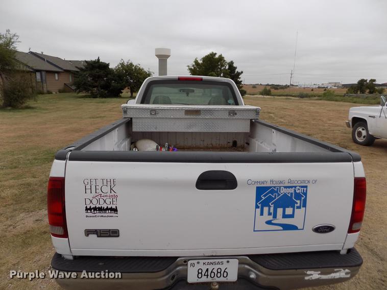 image for item DB9075 1998 Ford F150 XL pickup truck