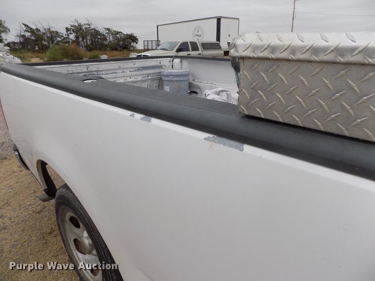 image for item DB9075 1998 Ford F150 XL pickup truck