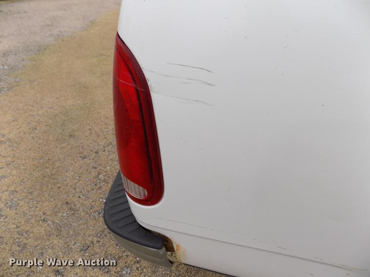 image for item DB9075 1998 Ford F150 XL pickup truck
