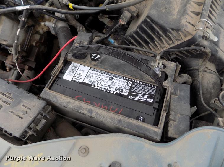 image for item DB9098 2005 Ford Taurus SEL