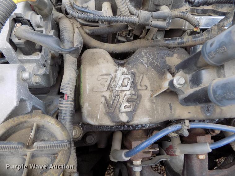 image for item DB9098 2005 Ford Taurus SEL