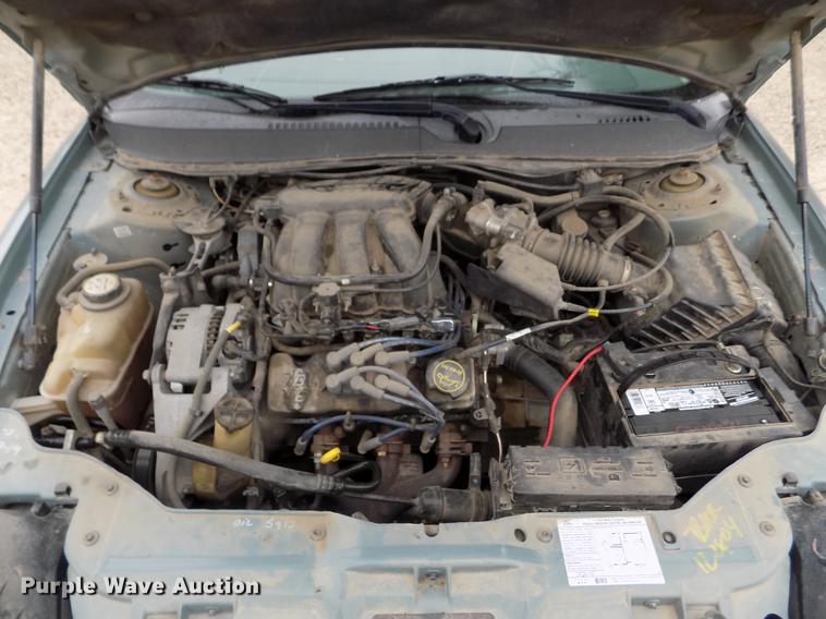 image for item DB9098 2005 Ford Taurus SEL