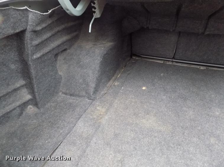 image for item DB9098 2005 Ford Taurus SEL