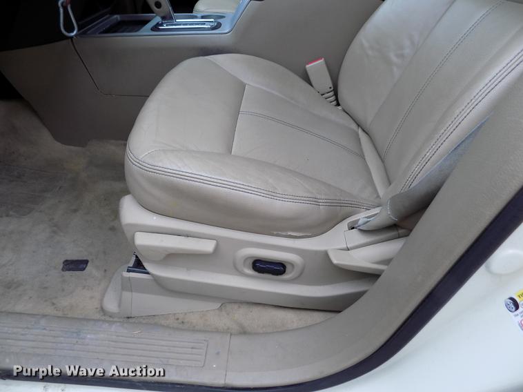 image for item DB9101 2007 Ford Edge SEL SUV