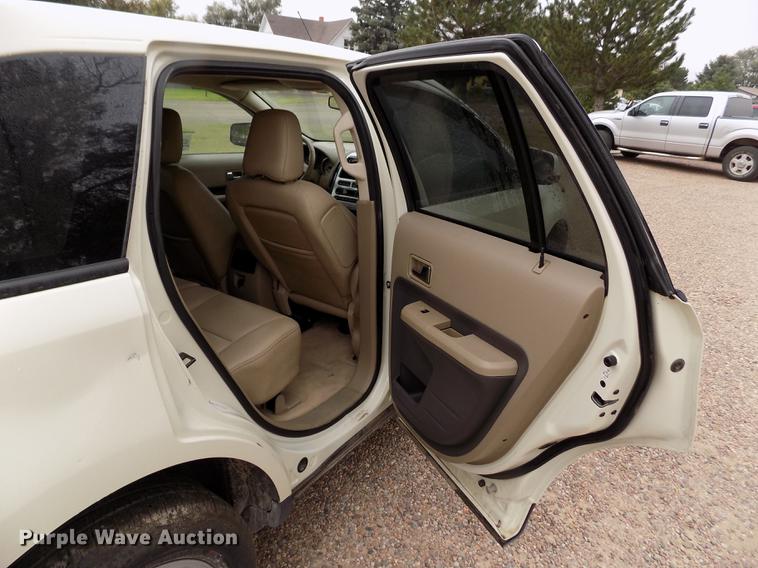 image for item DB9101 2007 Ford Edge SEL SUV