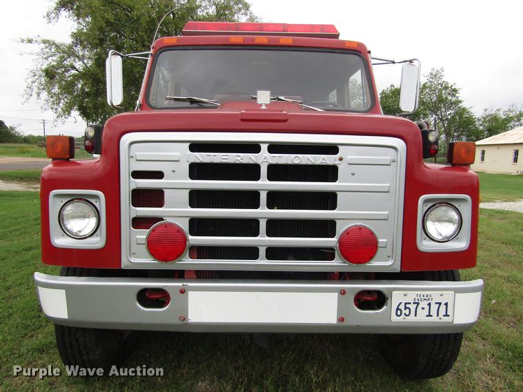image for item DC0073 1984 International S1900 fire truck
