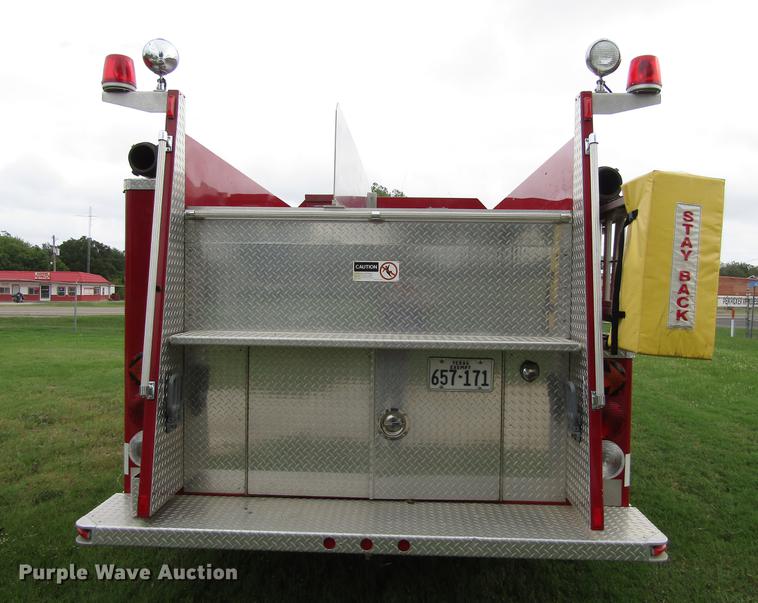 image for item DC0073 1984 International S1900 fire truck