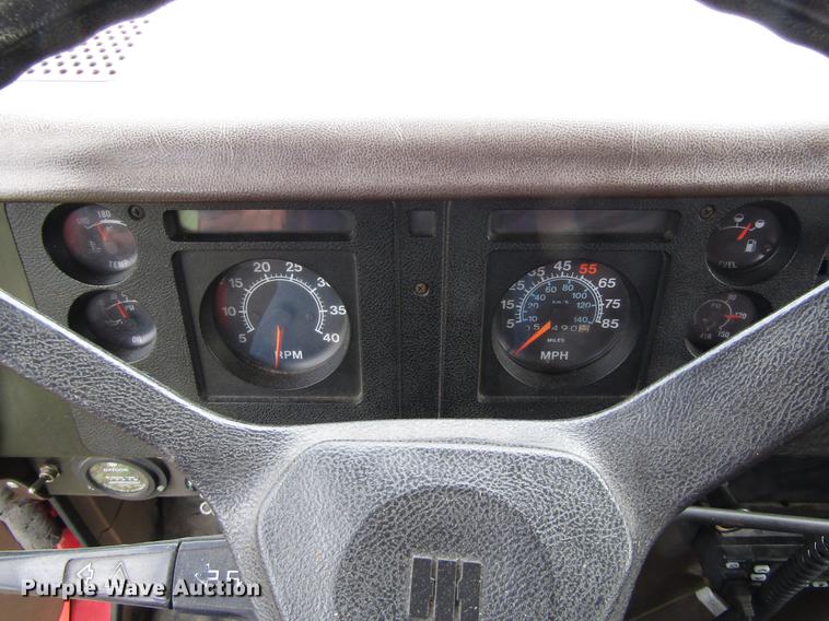 image for item DC0073 1984 International S1900 fire truck