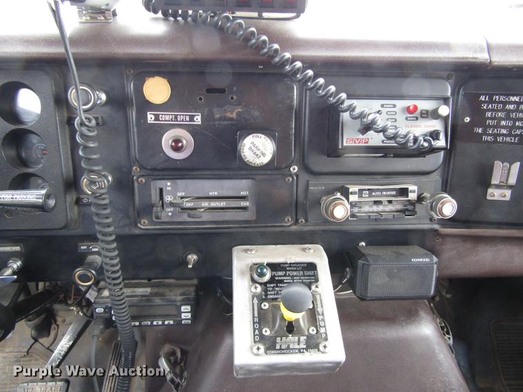 image for item DC0073 1984 International S1900 fire truck