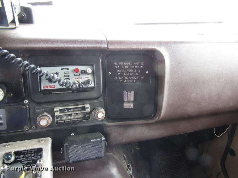 image for item DC0073 1984 International S1900 fire truck