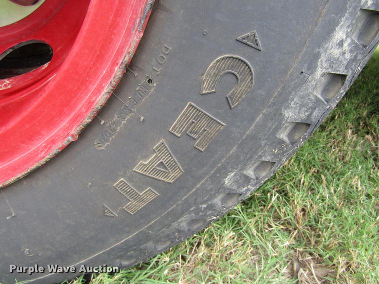 image for item DC0073 1984 International S1900 fire truck