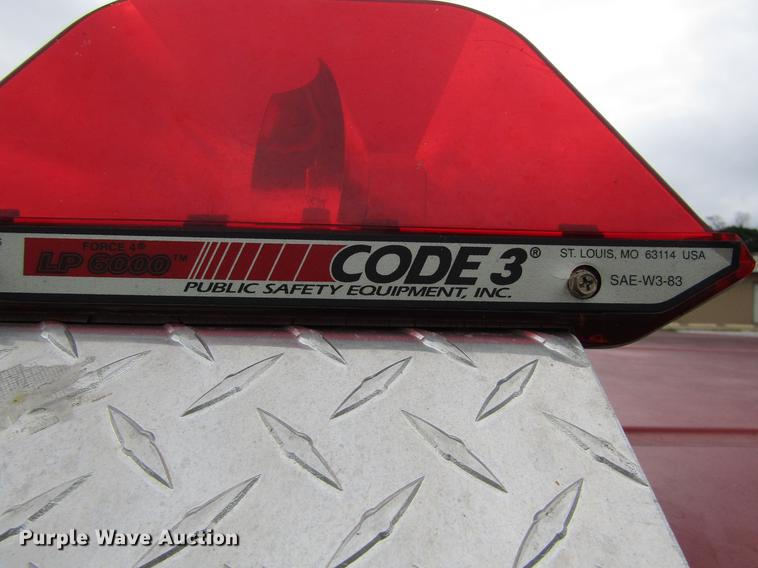 image for item DC0073 1984 International S1900 fire truck