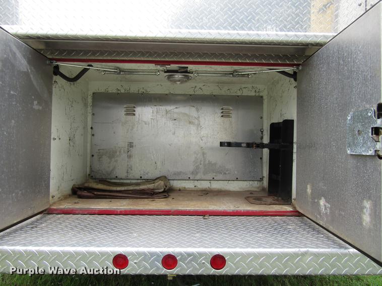 image for item DC0073 1984 International S1900 fire truck