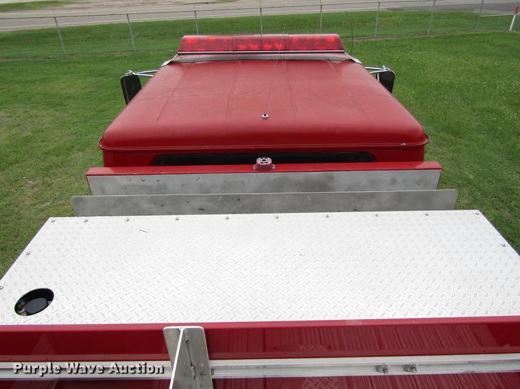 image for item DC0073 1984 International S1900 fire truck