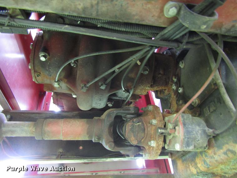 image for item DC0073 1984 International S1900 fire truck