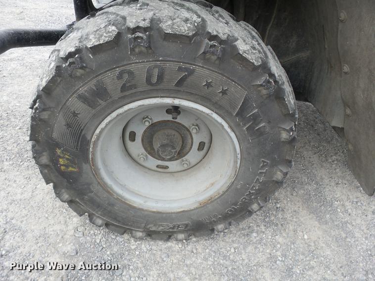 image for item DD2490 2001 Kawasaki 550 utility vehicle