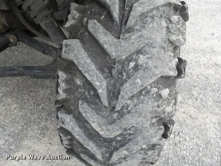 image for item DD2490 2001 Kawasaki 550 utility vehicle