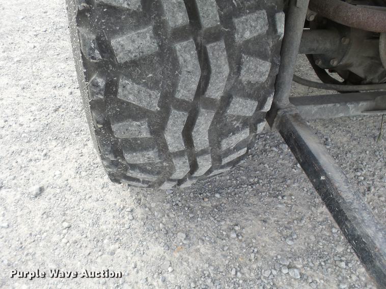 image for item DD2490 2001 Kawasaki 550 utility vehicle