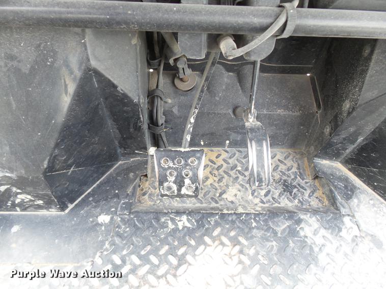 image for item DD2490 2001 Kawasaki 550 utility vehicle