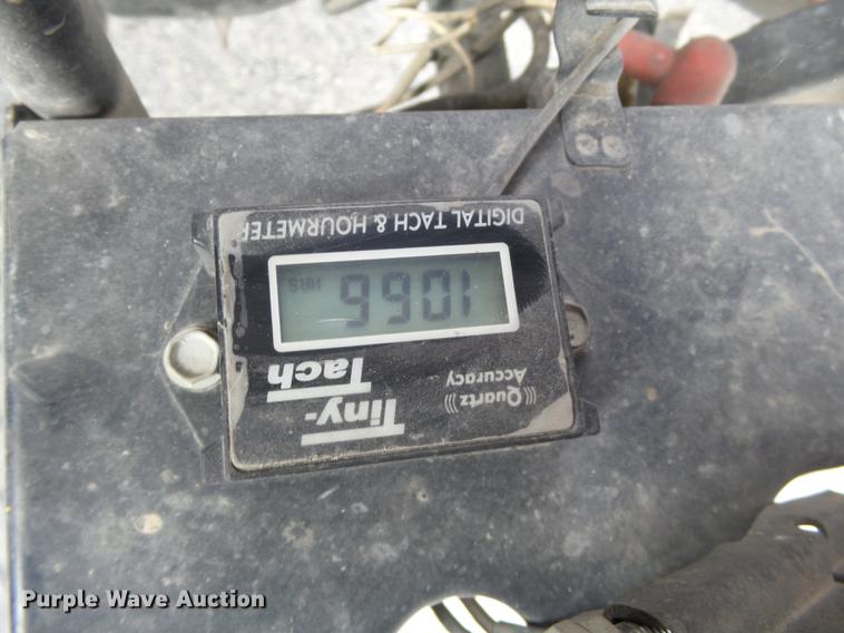 image for item DD2490 2001 Kawasaki 550 utility vehicle