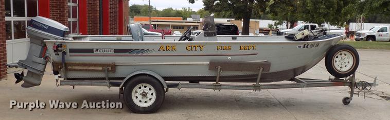 image for item DD3480 Lowe 160V boat and trailer