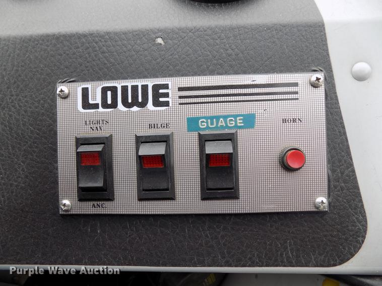 image for item DD3480 Lowe 160V boat and trailer