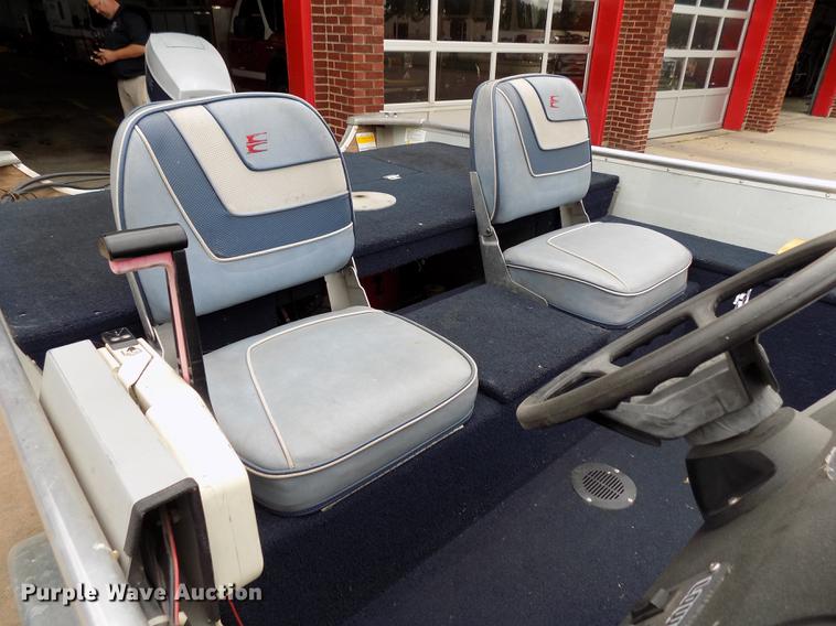 image for item DD3480 Lowe 160V boat and trailer