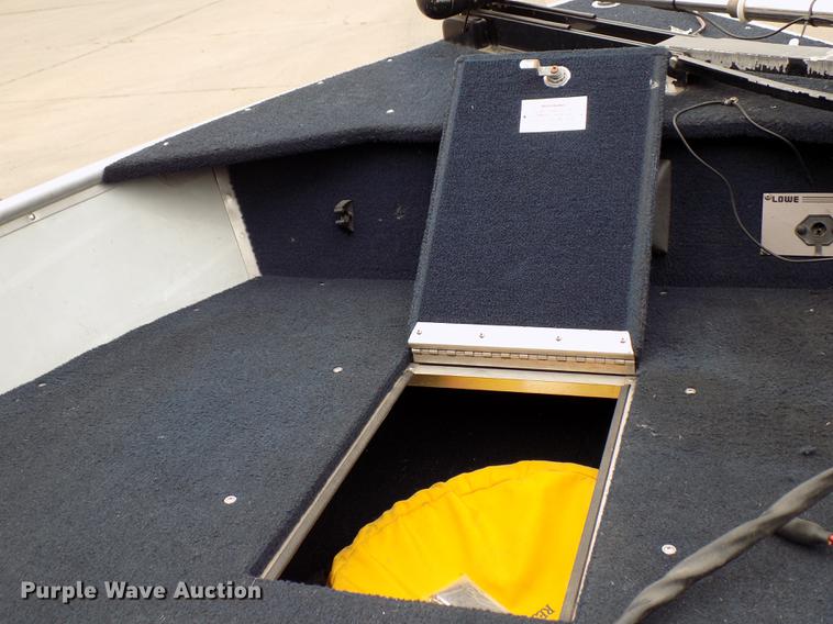 image for item DD3480 Lowe 160V boat and trailer